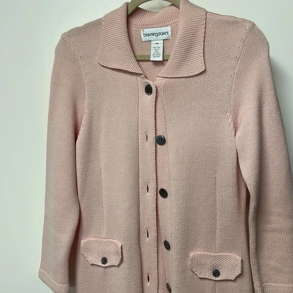 Bloomingdale’s pink sweater coat - Picture 2 of 3
